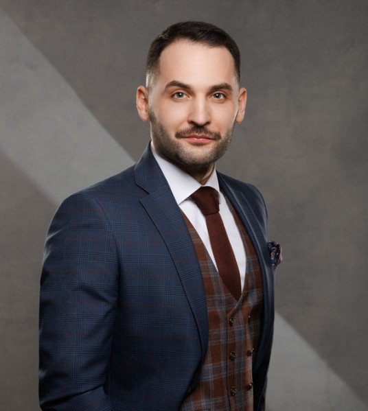 Piotr Baszyński (Biuro główne)
